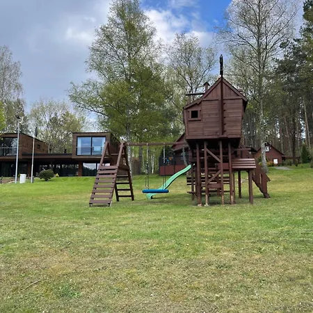 Ferienhaus Letniskowe Nad Jeziorem Kazub