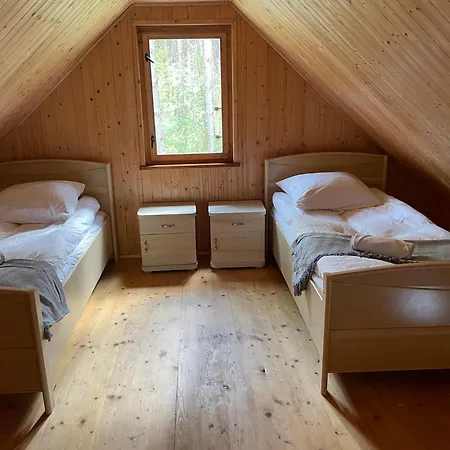 Ferienhaus Letniskowe Nad Jeziorem Kazub Cieciorka