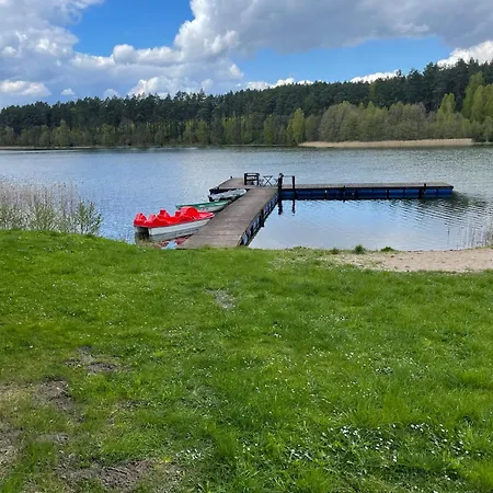 Ferienhaus Letniskowe Nad Jeziorem Kazub