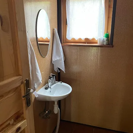 Letniskowe Nad Jeziorem Kazub Cieciorka