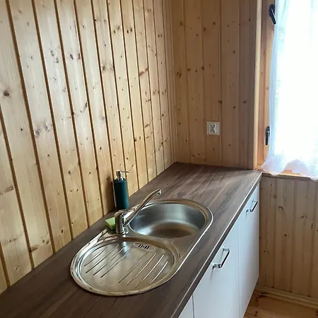 Letniskowe Nad Jeziorem Kazub Cieciorka