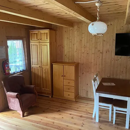 Letniskowe Nad Jeziorem Kazub * Cieciorka