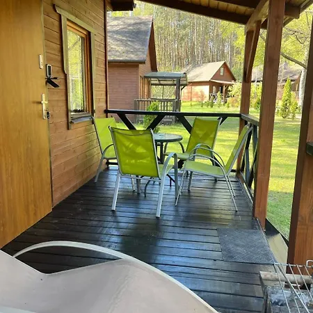 Letniskowe Nad Jeziorem Kazub