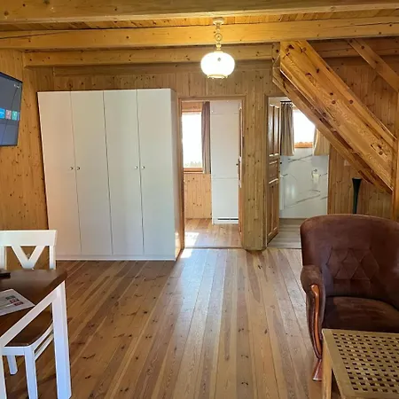 Letniskowe Nad Jeziorem Kazub Tatil Evi Cieciorka