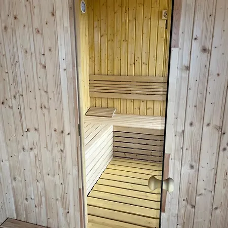 Letniskowe Nad Jeziorem Kazub Ferienhaus *