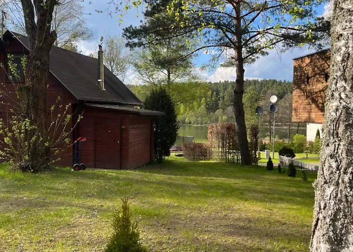 Dom wakacyjny Letniskowe Nad Jeziorem Kazub *