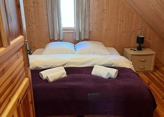 別荘 Letniskowe Nad Jeziorem Kazub