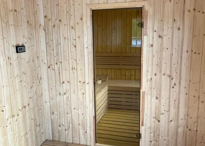 Letniskowe Nad Jeziorem Kazub Dom wakacyjny Cieciorka